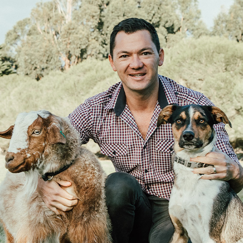 Dr Mark Yee, Veterinarian